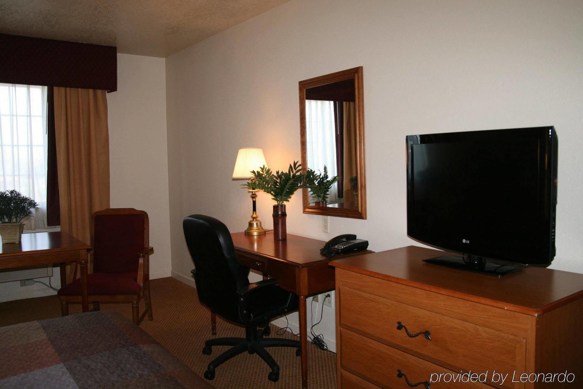 Best Western Luxury Inn Tracy Camera foto